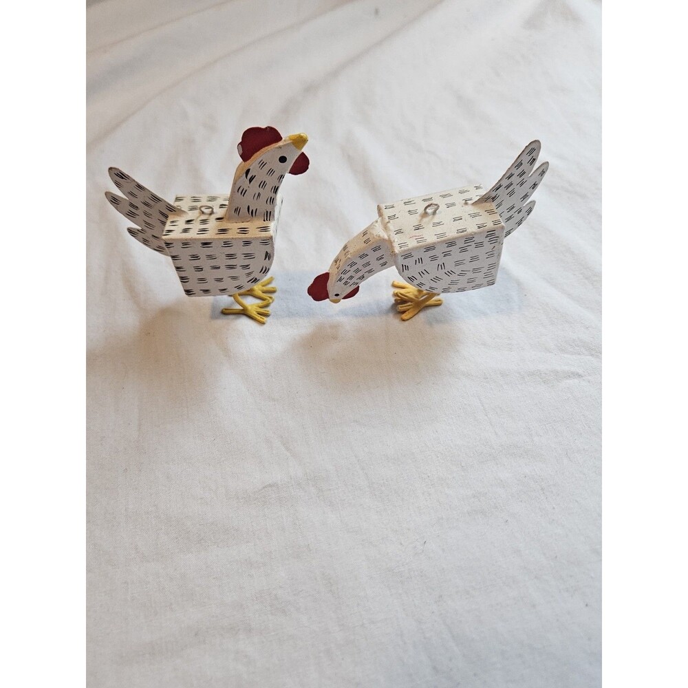 Vintage 2‎ @ Department 56 Hand-painted Chickens Plus